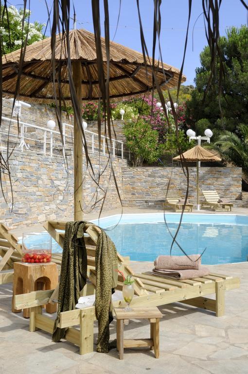Kymothoi Rooms & Pool Bar Gavrio Exterior foto